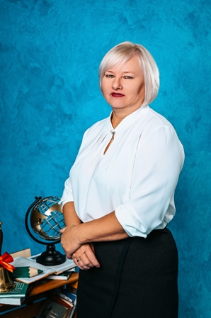 Костюченко Марина Васильевна.